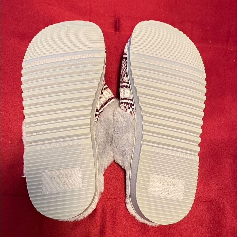 Born Gray and Burgundy Women's Slippers - Picture 3 of 4